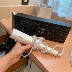 Automatic curling iron